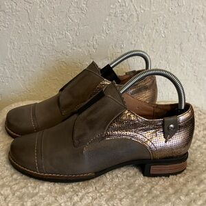 Women’s  Wanda Panda Vita Gris Combi Leather Slip on Shoes Elastic Goring 7.5